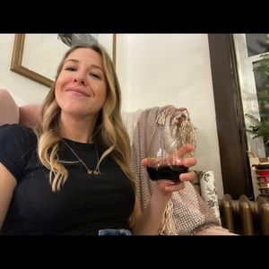 Meet your Posher, Elizabeth